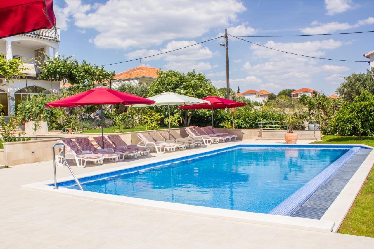 Apartment Soric Trogir Exterior foto