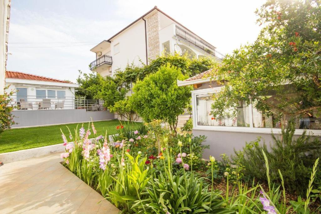 Apartment Soric Trogir Exterior foto