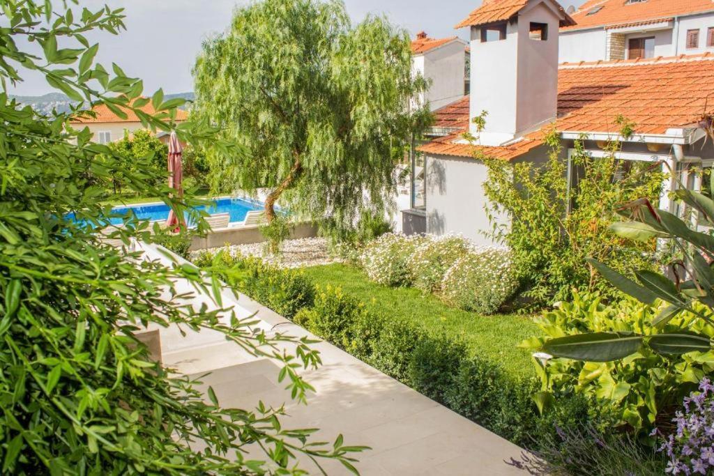 Apartment Soric Trogir Exterior foto