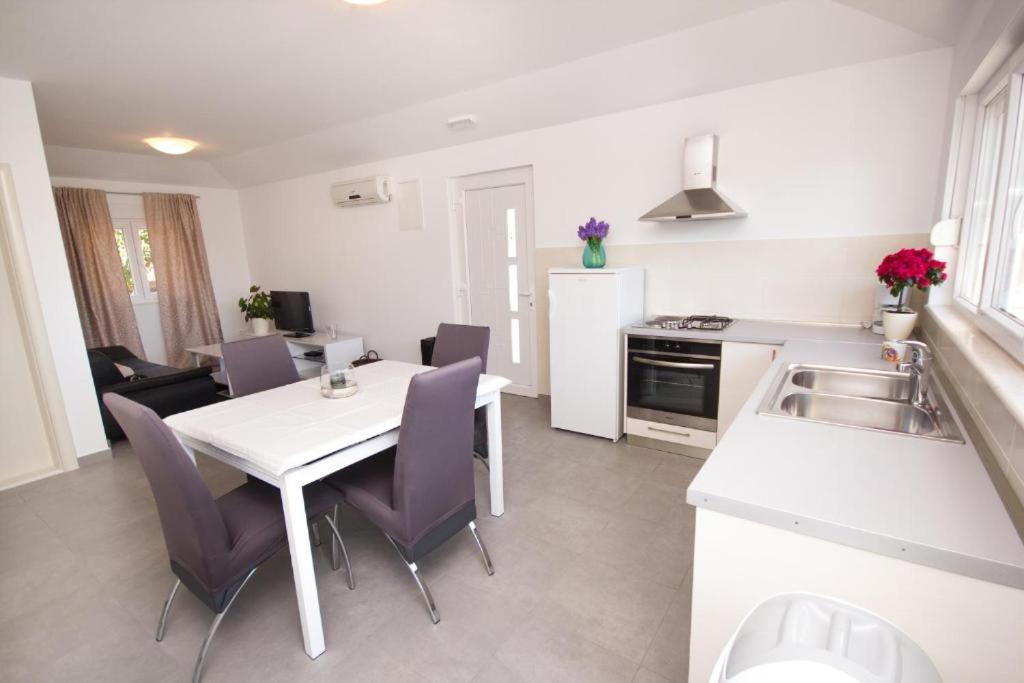Apartment Soric Trogir Exterior foto